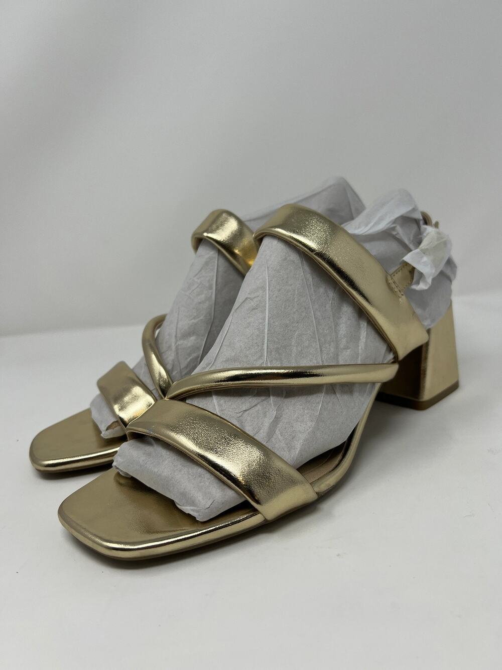 LifeStride Women's 9M Celia Slingback Gold Block Heels